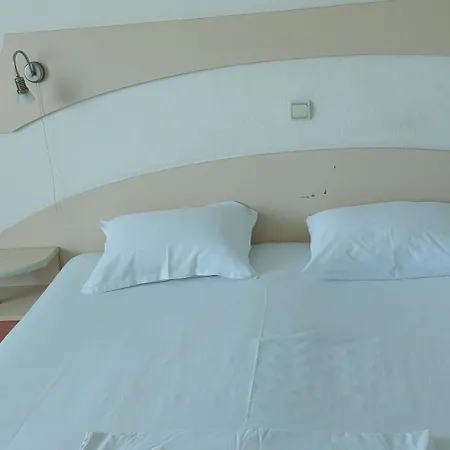 Family Gardia-kabakum Varna 9007 Hotel 3*
