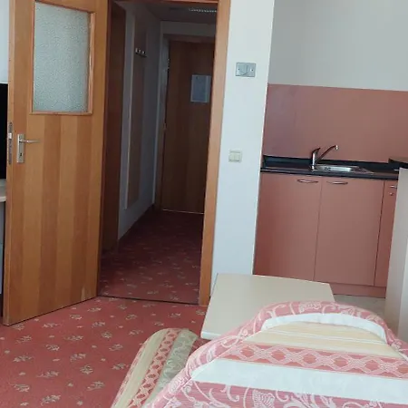 Hotel Family Gardia-kabakum Varna 9007 3*