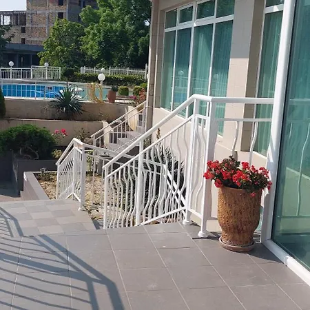 Family Gardia-kabakum Varna 9007 Hotel Saints Constantine and Helena
