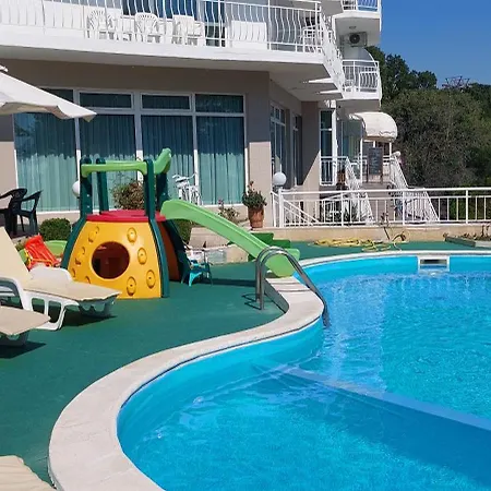Family Gardia-kabakum Varna 9007 Hotel Saints Constantine and Helena